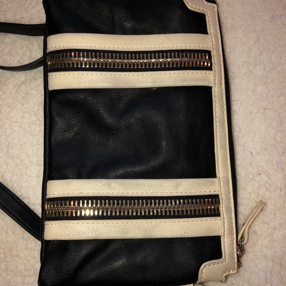 Big Buddha Crossbody Bag - Picture 16 of 16